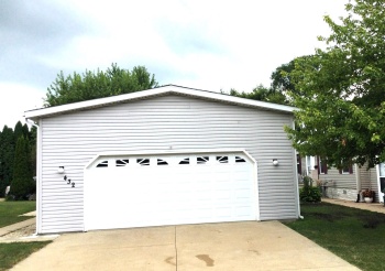 432 Club, BELVIDERE, Illinois 61008, 2 Bedrooms Bedrooms, ,2 BathroomsBathrooms,House,For Sale,Club,202404868