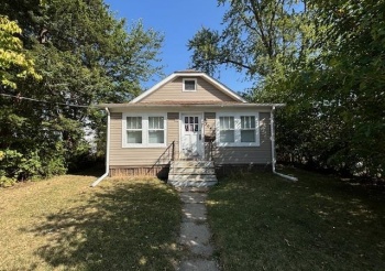 3038 10th, ROCKFORD, Illinois 61108, 2 Bedrooms Bedrooms, ,1 BathroomBathrooms,House,For Sale,10th,202405788