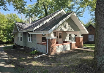 709 Randolph, MACOMB, Illinois 61455, 3 Bedrooms Bedrooms, ,1 BathroomBathrooms,House,For Sale,Randolph,202405866