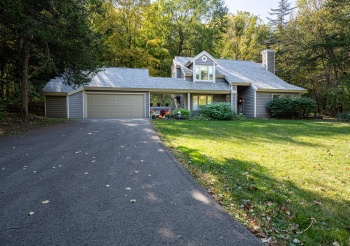 7 Boulder, GALENA, Illinois 61036, 3 Bedrooms Bedrooms, ,2 BathroomsBathrooms,House,For Sale,Boulder,202405906