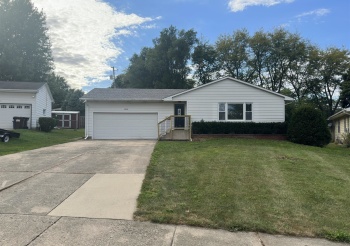 1312 Empire, FREEPORT, Illinois 61032, 3 Bedrooms Bedrooms, ,1 BathroomBathrooms,House,For Sale,Empire,202405458